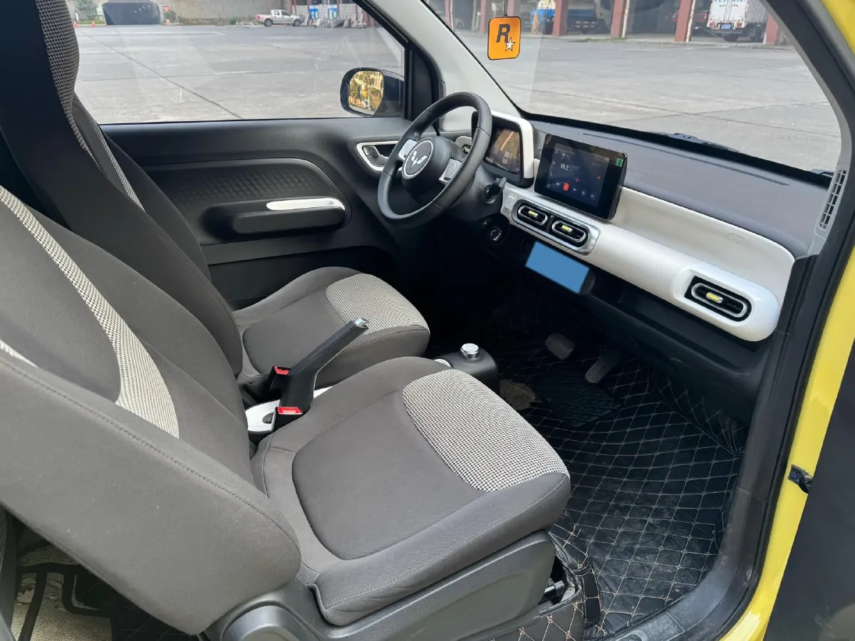 2024 WuLing HongGuang MINI EV BEV 17.3KWH,autocango,china used car exporter,china ev exporter,chinese used car exporter,chinese used ev exporter