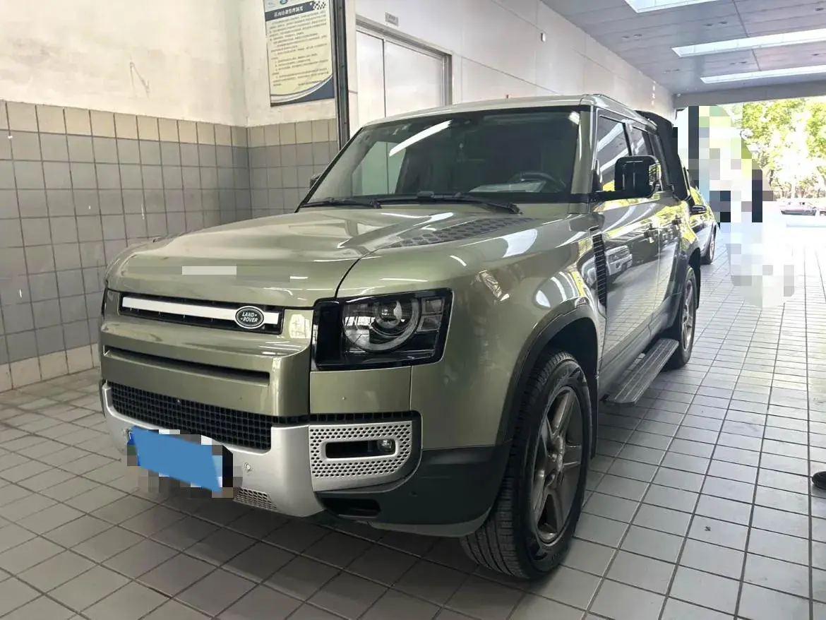 2020 Land Rover Defender 3.0T 400HP L6 8AT