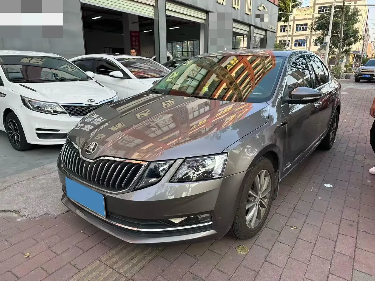 2019 Skoda Octavia 1.5L 116HP L4 6AT