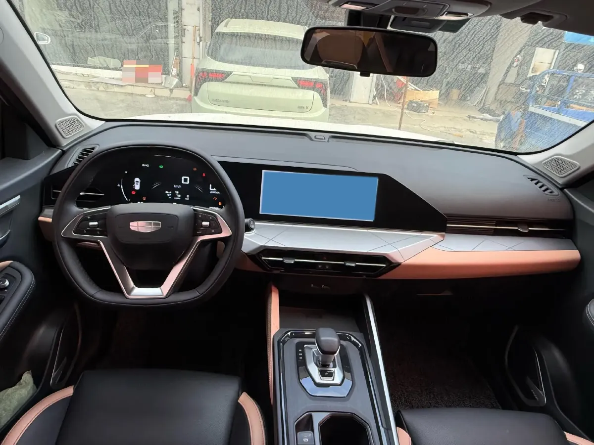 2024 Geely OkavangoPRO 1.5T 181HP L4 7DCT,autocango,china used car exporter,china ev exporter,chinese used car exporter,chinese used ev exporter