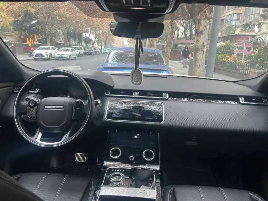 2018 Land Rover Range Rover Velar 3.0T 380HP V6 8AT,autocango,china used car exporter,china ev exporter,chinese used car exporter,chinese used ev exporter