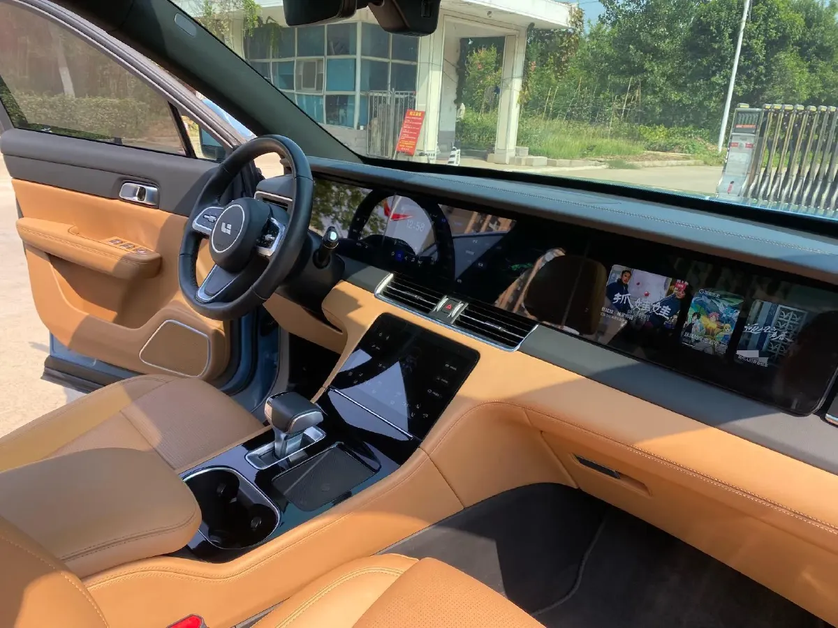 2021 Li ONE Range Extended 131HP REEV 40.5KWH,autocango,china used car exporter,china ev exporter,chinese used car exporter,chinese used ev exporter