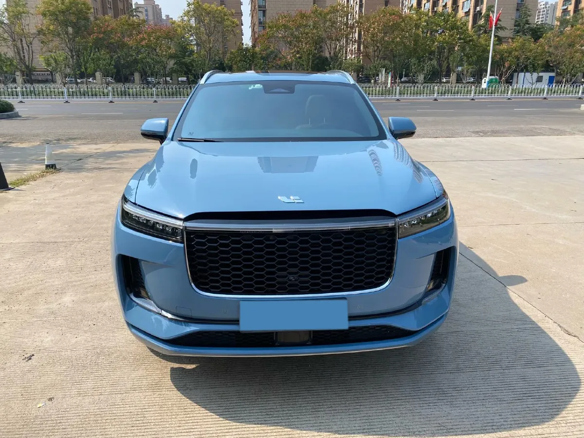 2021 Li ONE Range Extended 131HP REEV 40.5KWH,autocango,china used car exporter,china ev exporter,chinese used car exporter,chinese used ev exporter