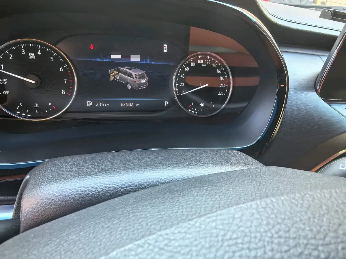 2022 Buick GL8 2.0T 237HP L4 9AT,autocango,china used car exporter,china ev exporter,chinese used car exporter,chinese used ev exporter