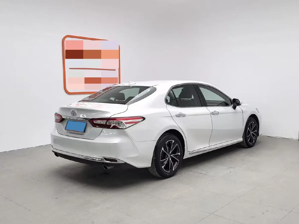 2023 Toyota Camry 2.0L 177HP L4 CVT,autocango,china used car exporter,china ev exporter,chinese used car exporter,chinese used ev exporter