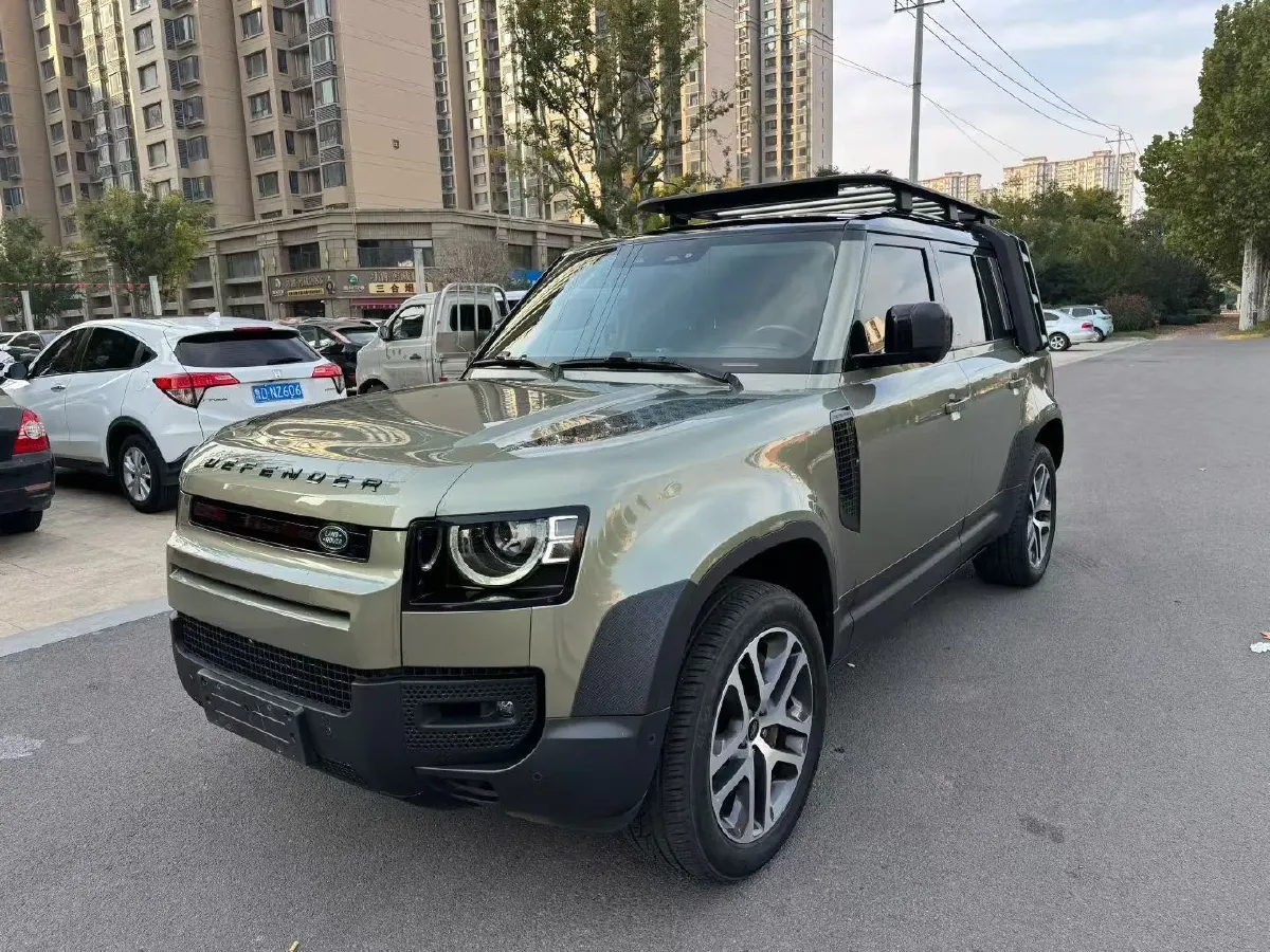 2023 Land Rover Defender 3.0T 400HP L6 8AT,autocango,china used car exporter,china ev exporter,chinese used car exporter,chinese used ev exporter