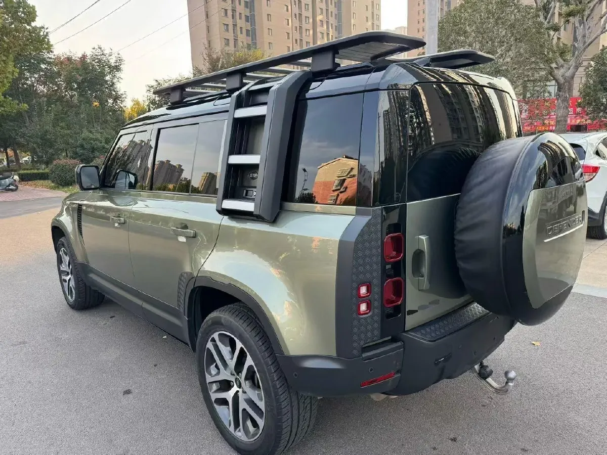 2023 Land Rover Defender 3.0T 400HP L6 8AT,autocango,china used car exporter,china ev exporter,chinese used car exporter,chinese used ev exporter