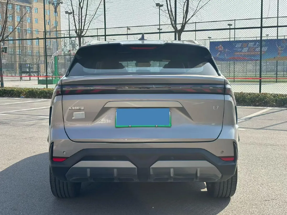 2023 Geely Galaxy L7 1.5T 163HP L4 3DHT PHEV 18.7KWH,autocango,china used car exporter,china ev exporter,chinese used car exporter,chinese used ev exporter