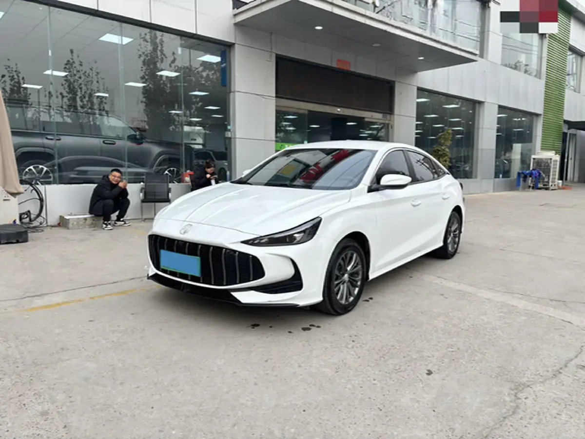 2025 MG 5 1.5L 129HP L4 CVT