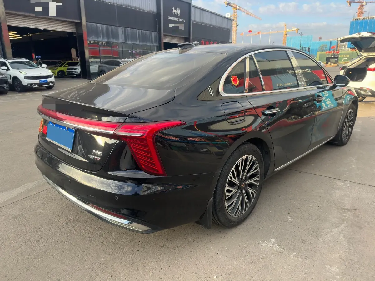 2024 HongQi H5 2.0T 224HP L4 8AT,autocango,china used car exporter,china ev exporter,chinese used car exporter,chinese used ev exporter