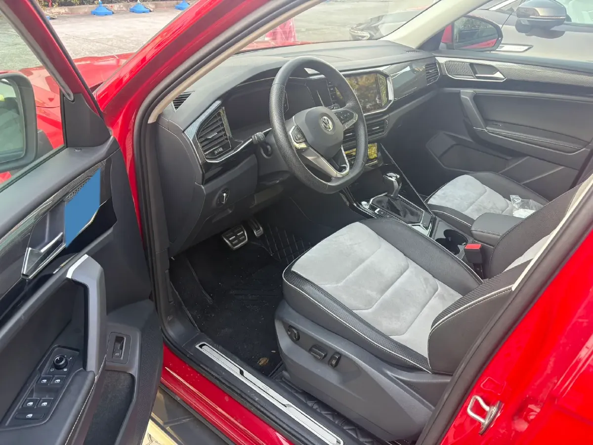 2020 Volkswagen Tayron X 2.0T 186HP L4 7DCT,autocango,china used car exporter,china ev exporter,chinese used car exporter,chinese used ev exporter