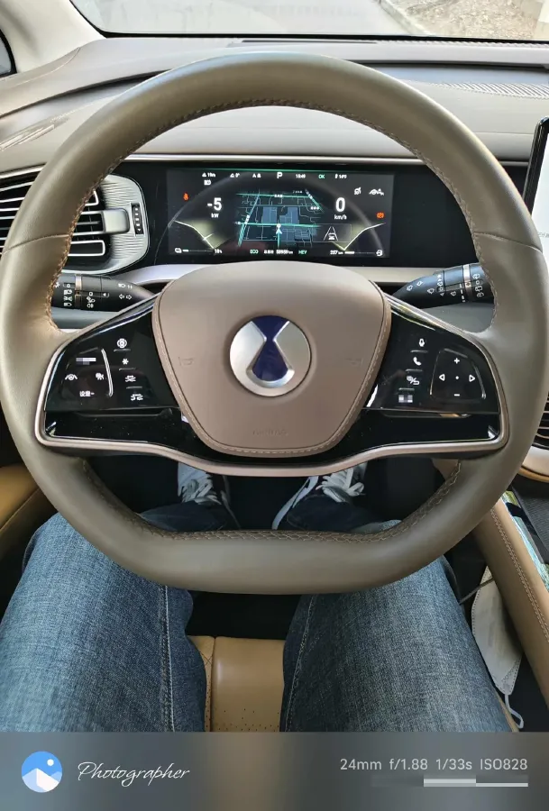 2022 Mercedes-Benz GLC Class 2.0T 197HP L4 9AT,autocango,china used car exporter,china ev exporter,chinese used car exporter,chinese used ev exporter