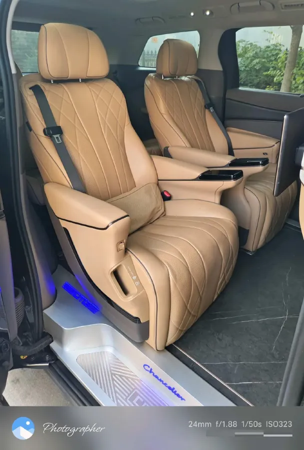 2022 Mercedes-Benz GLC Class 2.0T 197HP L4 9AT,autocango,china used car exporter,china ev exporter,chinese used car exporter,chinese used ev exporter