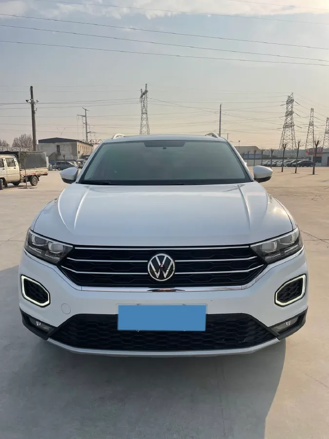 2021 Volkswagen T-Roc 1.4T 150HP L4 7DCT,autocango,china used car exporter,china ev exporter,chinese used car exporter,chinese used ev exporter