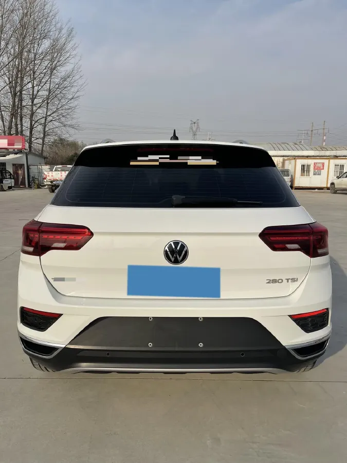 2021 Volkswagen T-Roc 1.4T 150HP L4 7DCT,autocango,china used car exporter,china ev exporter,chinese used car exporter,chinese used ev exporter