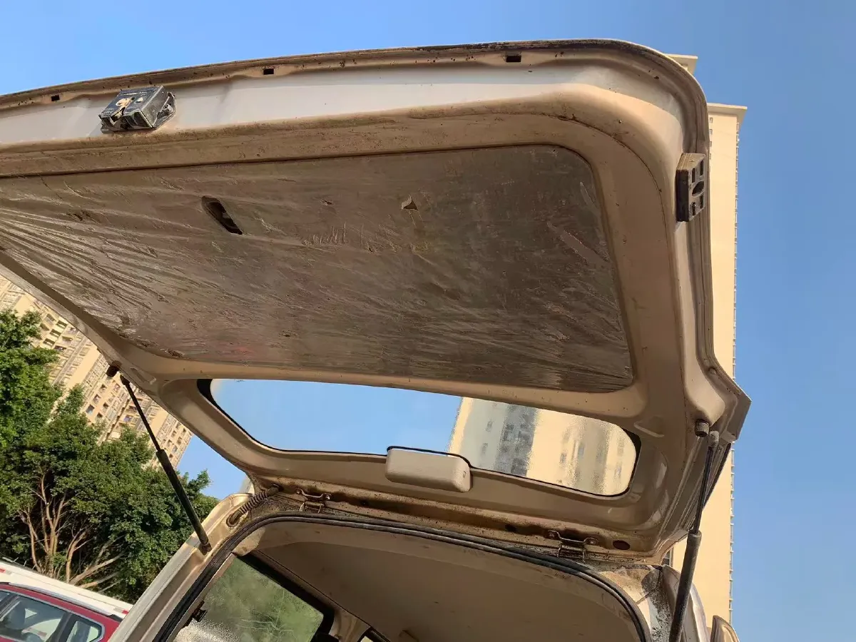 2019 WuLing RongGuang V 1.5L 99HP L4 6MT,autocango,china used car exporter,china ev exporter,chinese used car exporter,chinese used ev exporter