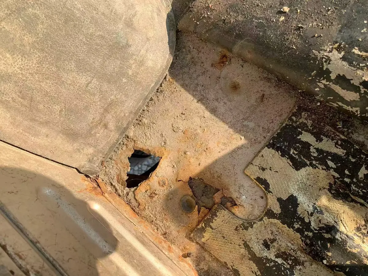 2019 WuLing RongGuang V 1.5L 99HP L4 6MT,autocango,china used car exporter,china ev exporter,chinese used car exporter,chinese used ev exporter