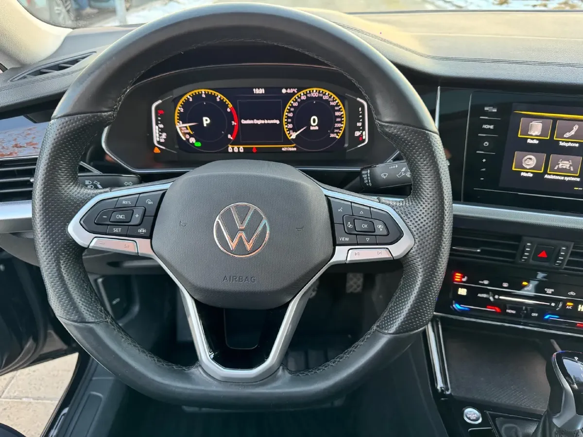 2022 Volkswagen Lamando 1.4T 150HP L4 7DCT,autocango,china used car exporter,china ev exporter,chinese used car exporter,chinese used ev exporter