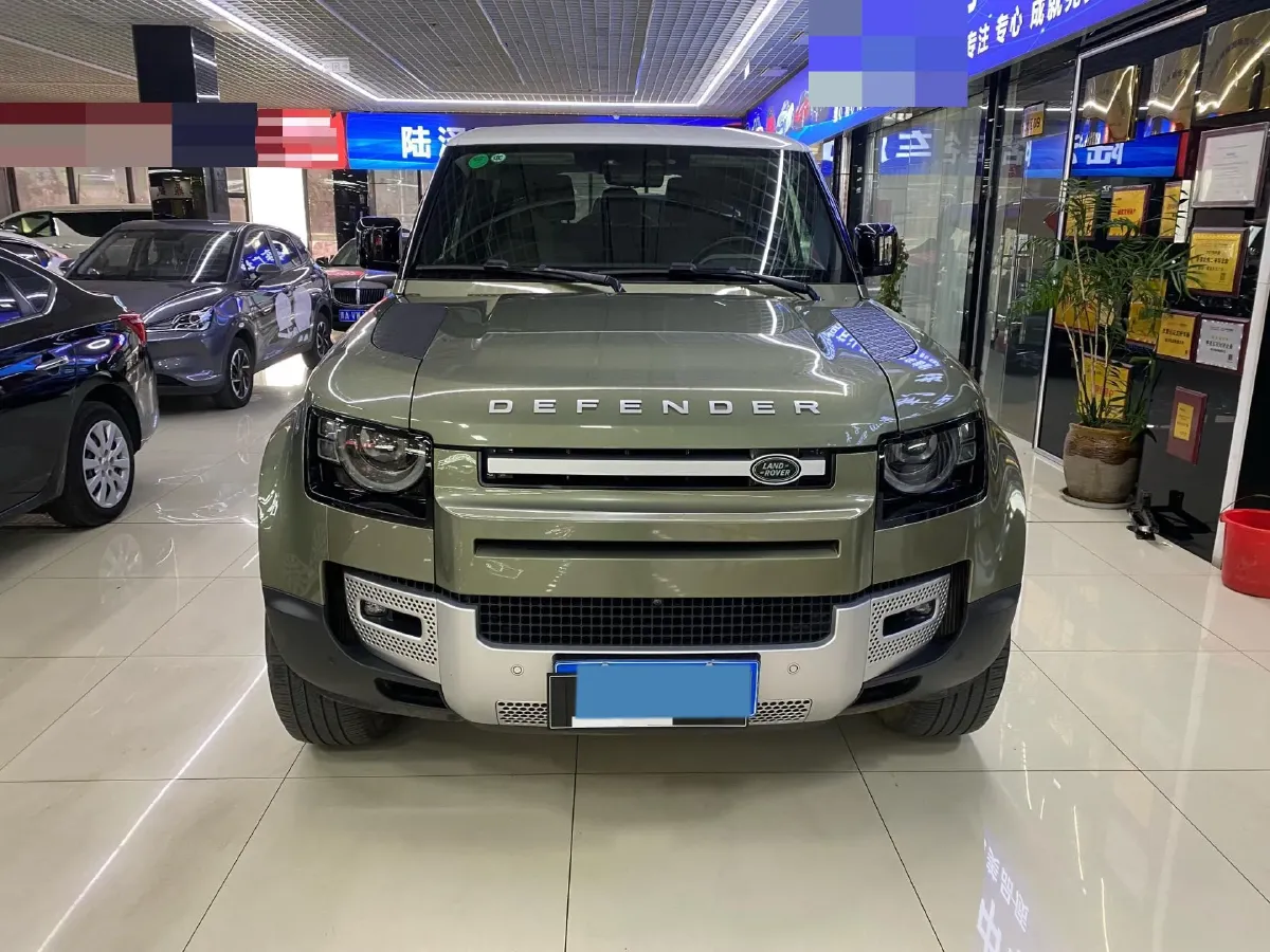 2021 Land Rover Defender 3.0T 400HP L6 8AT,autocango,china used car exporter,china ev exporter,chinese used car exporter,chinese used ev exporter
