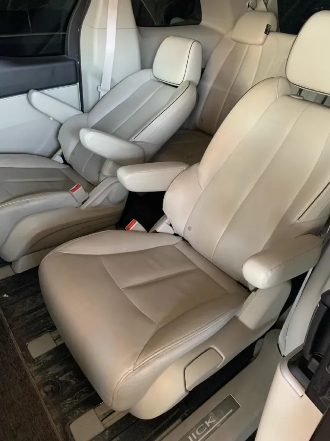 2021 Buick GL8 2.0T 237HP L4 9AT,autocango,china used car exporter,china ev exporter,chinese used car exporter,chinese used ev exporter