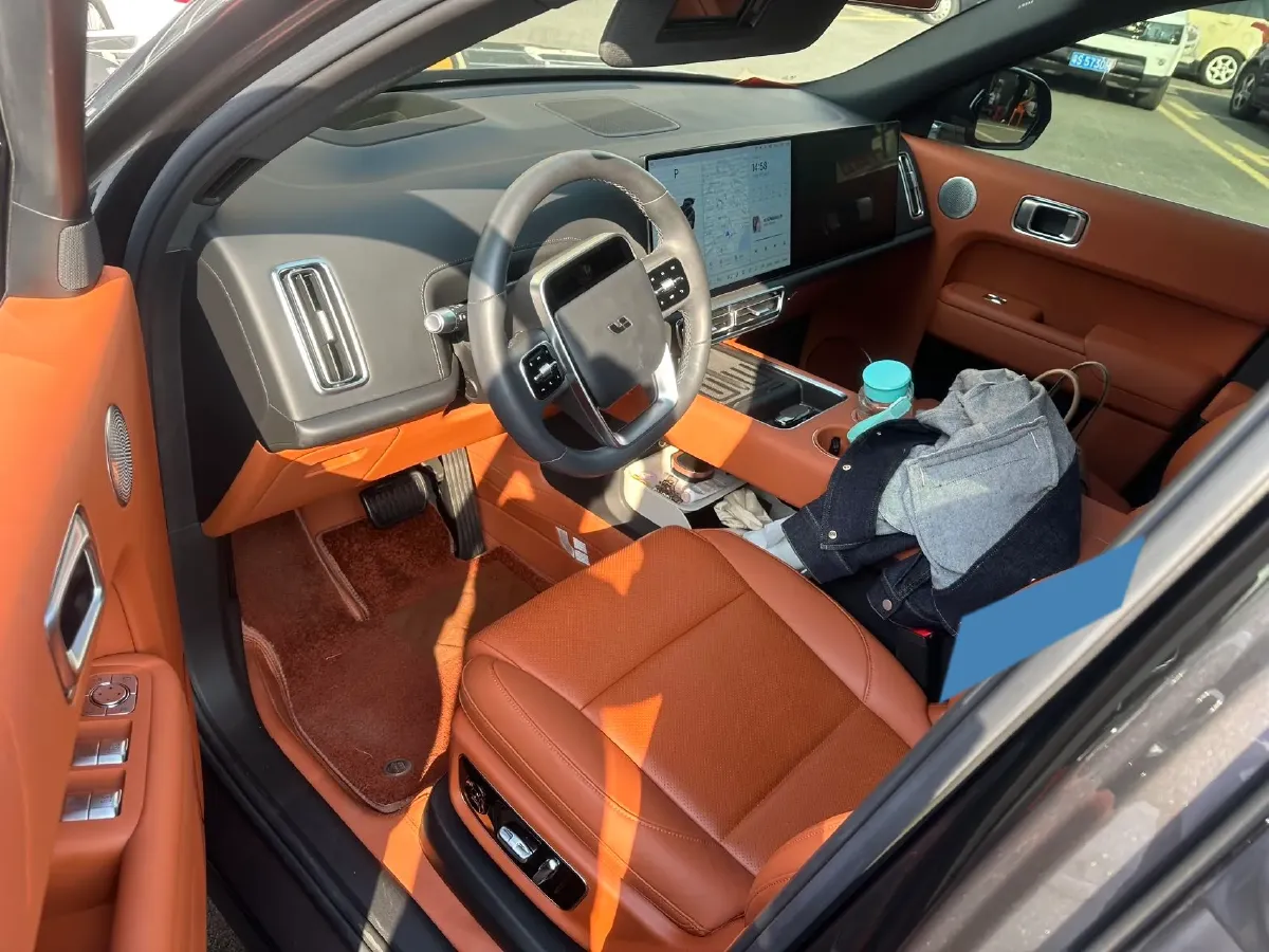 2024 Li L9 Range Extended 154HP REEV 52.3KWH,autocango,china used car exporter,china ev exporter,chinese used car exporter,chinese used ev exporter