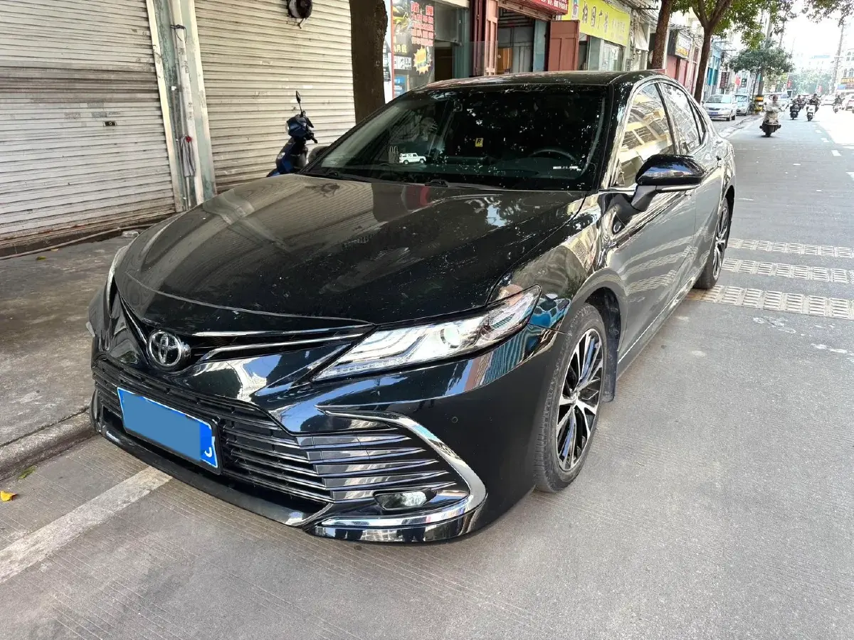 2021 Toyota Camry 2.0L 178HP L4 CVT