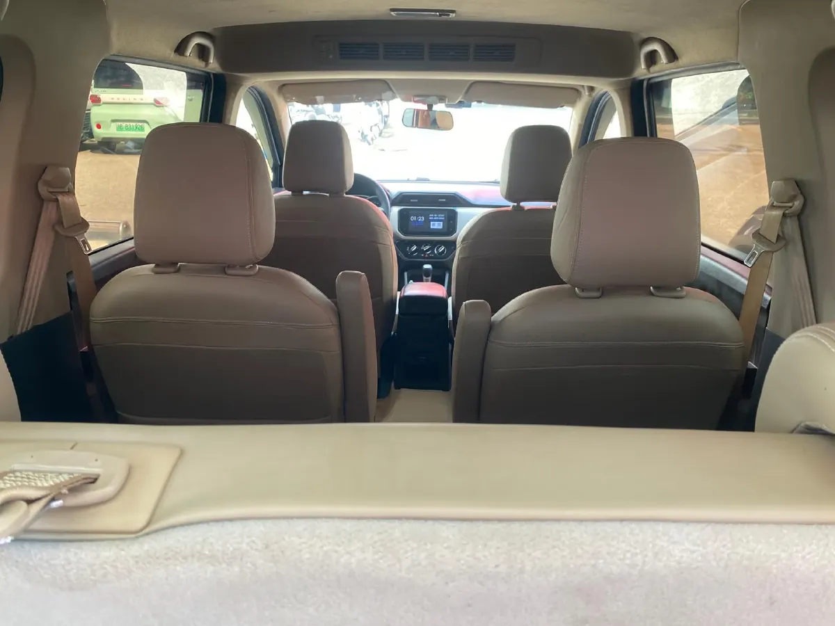 2018 WuLing HongGuang 1.5L 105HP L4 5MT,autocango,china used car exporter,china ev exporter,chinese used car exporter,chinese used ev exporter