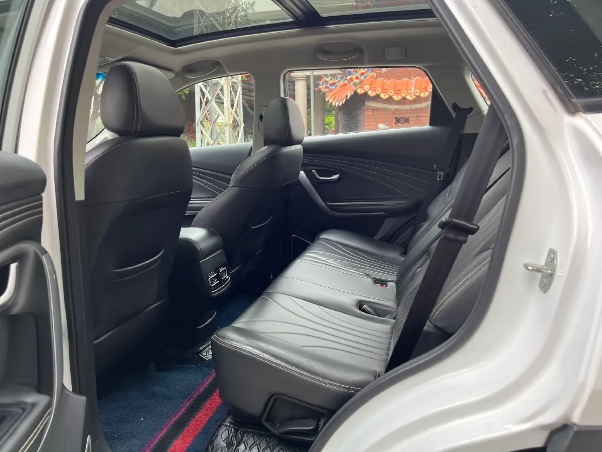 2021 Jetour X70M 1.5T 156HP L4 6DCT,autocango,china used car exporter,china ev exporter,chinese used car exporter,chinese used ev exporter