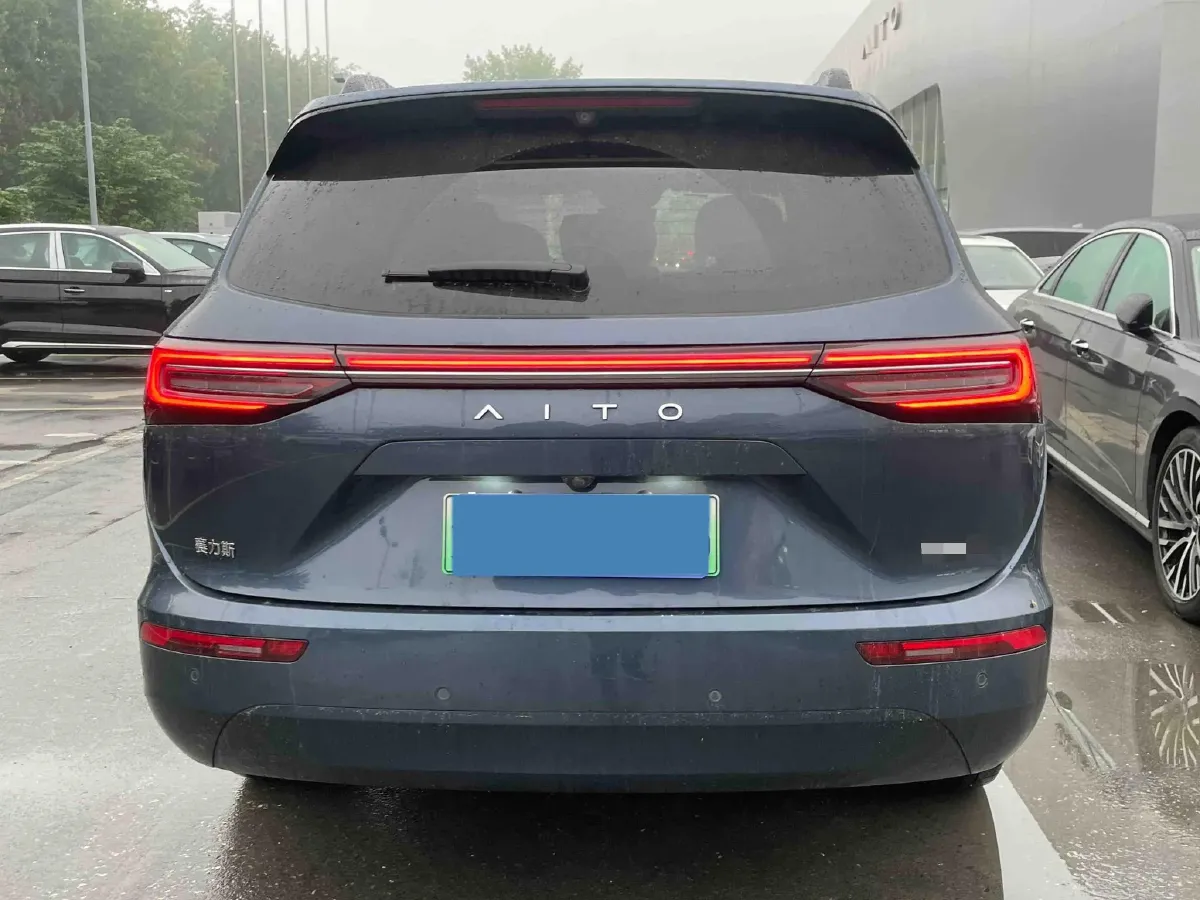 2024 AITO AITO M7 1.5T 152HP L4 REEV 42KWH,autocango,china used car exporter,china ev exporter,chinese used car exporter,chinese used ev exporter