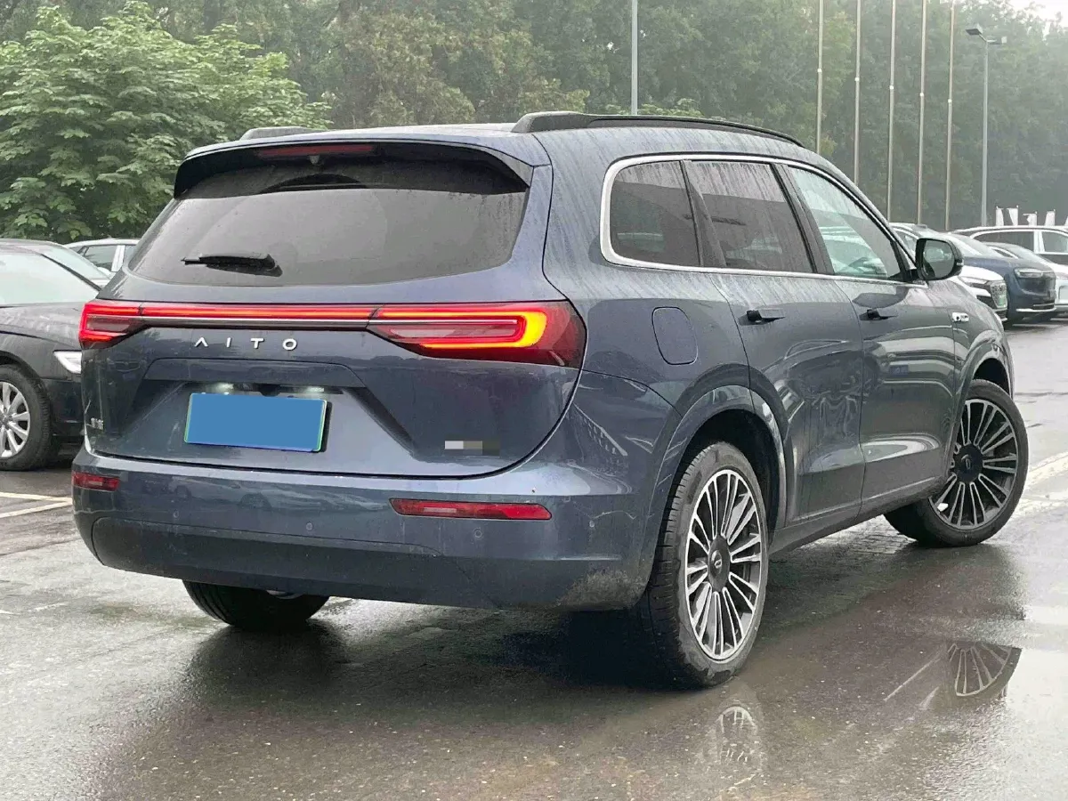 2024 AITO AITO M7 1.5T 152HP L4 REEV 42KWH,autocango,china used car exporter,china ev exporter,chinese used car exporter,chinese used ev exporter