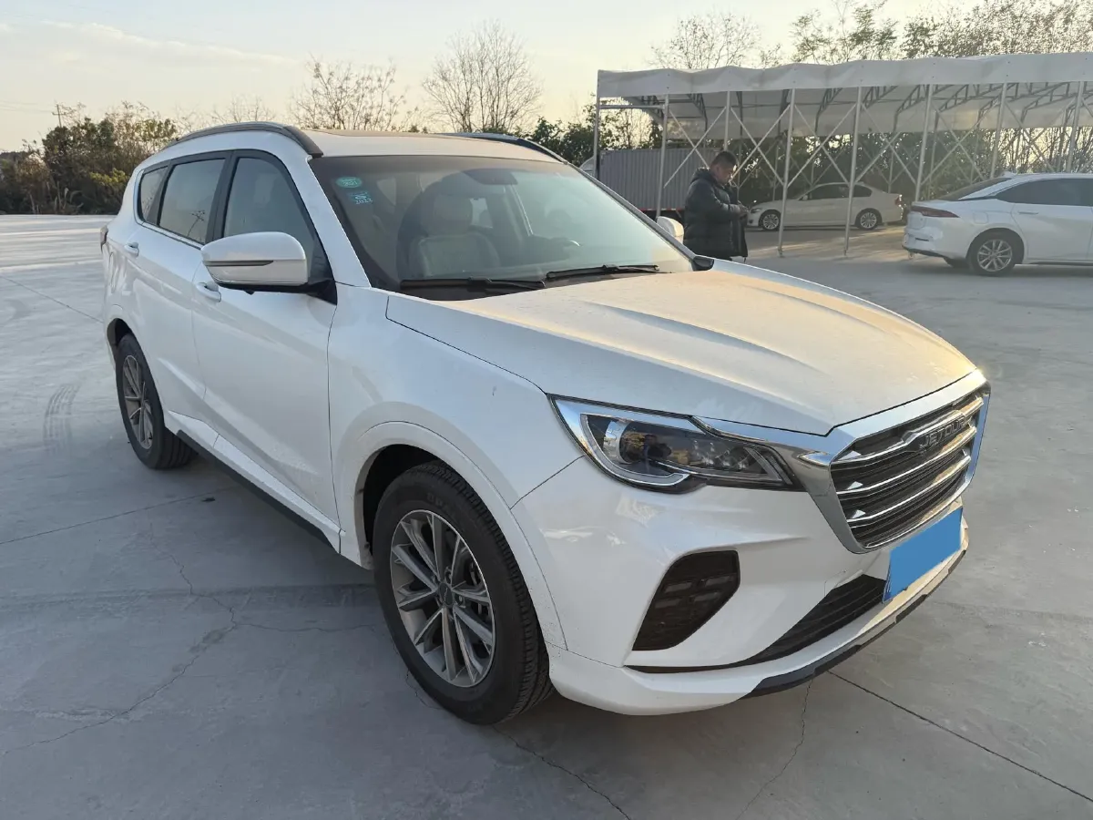 2020 Jetour X70 1.5T 156HP L4 6MT,autocango,china used car exporter,china ev exporter,chinese used car exporter,chinese used ev exporter