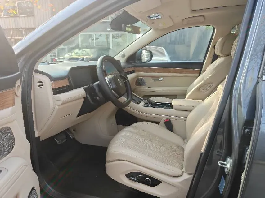 2022 Volvo S60 2.0T 197HP L4 8AT,autocango,china used car exporter,china ev exporter,chinese used car exporter,chinese used ev exporter