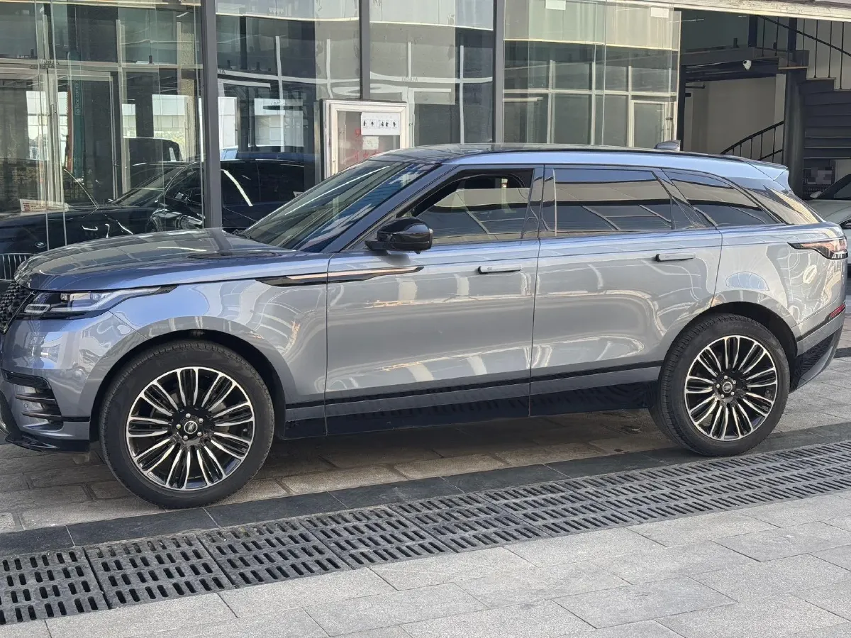 2020 Land Rover Range Rover Velar 2.0T 250HP L4 8AT,autocango,china used car exporter,china ev exporter,chinese used car exporter,chinese used ev exporter
