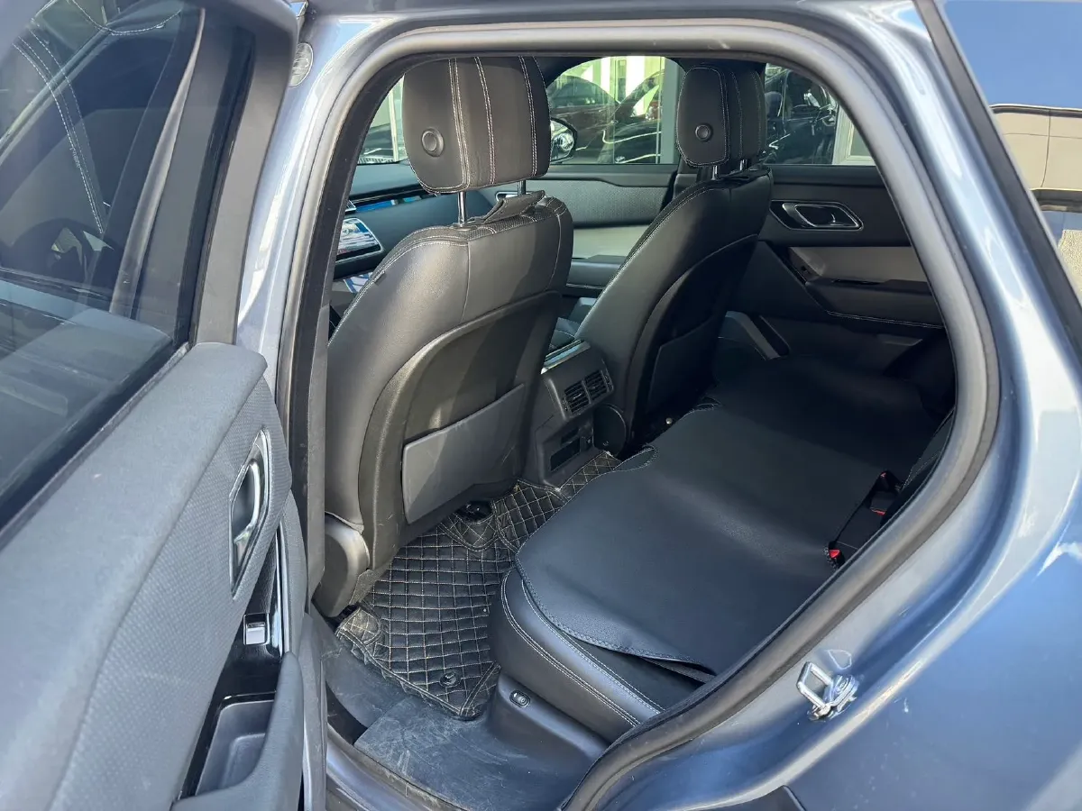 2020 Land Rover Range Rover Velar 2.0T 250HP L4 8AT,autocango,china used car exporter,china ev exporter,chinese used car exporter,chinese used ev exporter