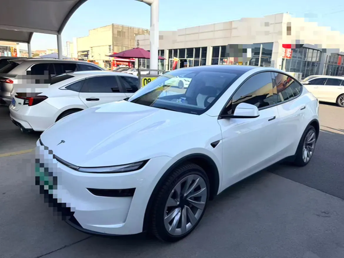 2025 Tesla Model Y BEV,autocango,china used car exporter,china ev exporter,chinese used car exporter,chinese used ev exporter