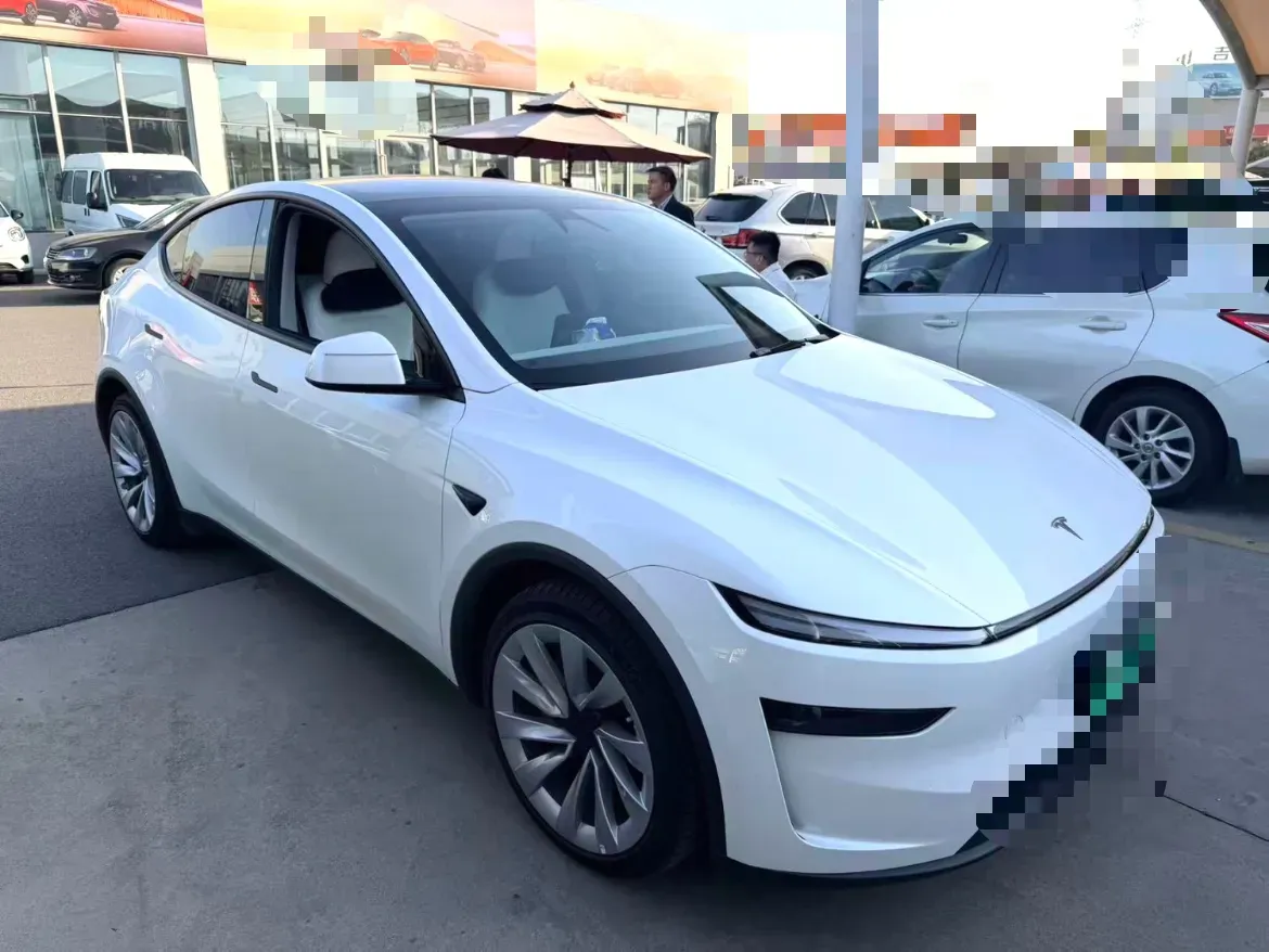 2025 Tesla Model Y BEV,autocango,china used car exporter,china ev exporter,chinese used car exporter,chinese used ev exporter