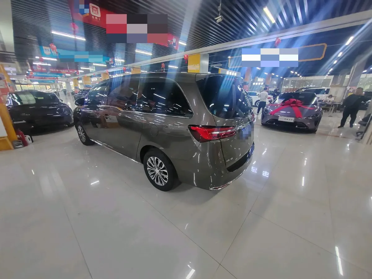 2023 Buick GL8 2.0T 237HP L4 9AT,autocango,china used car exporter,china ev exporter,chinese used car exporter,chinese used ev exporter