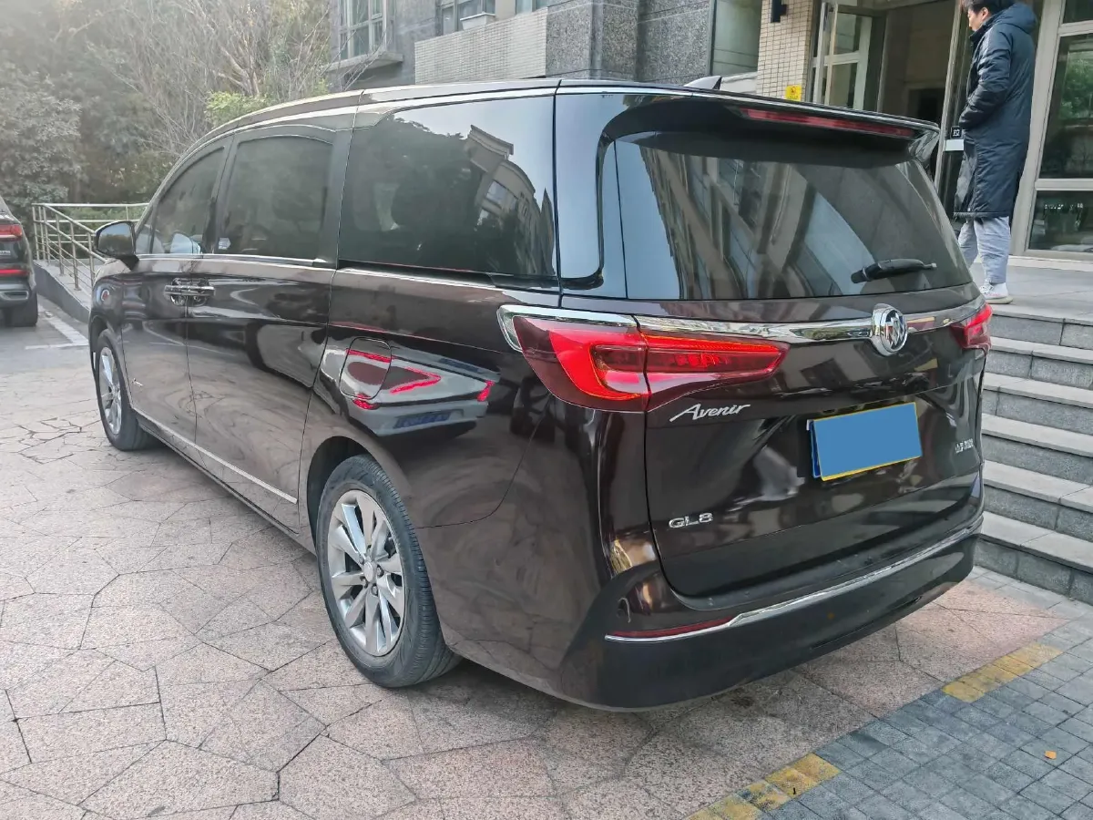 2020 Buick GL8 2.0T 237HP L4 9AT,autocango,china used car exporter,china ev exporter,chinese used car exporter,chinese used ev exporter