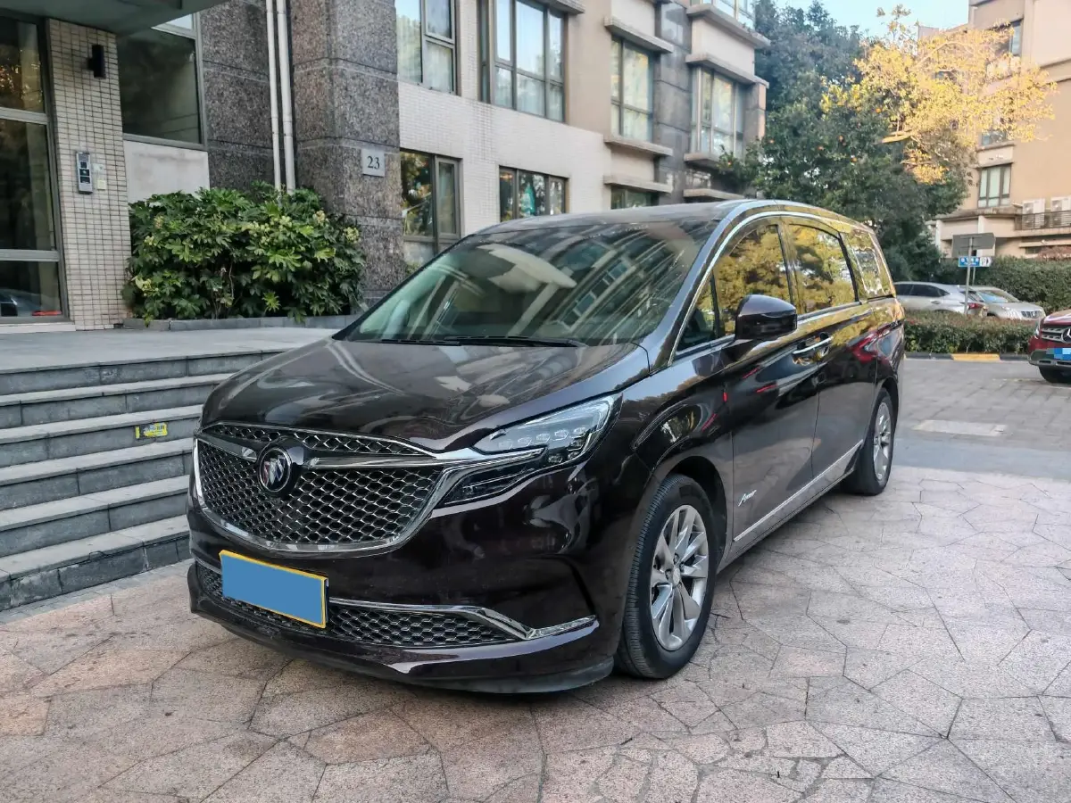 2020 Buick GL8 2.0T 237HP L4 9AT 2020 Buick GL8 2.0T 237HP L4 9AT