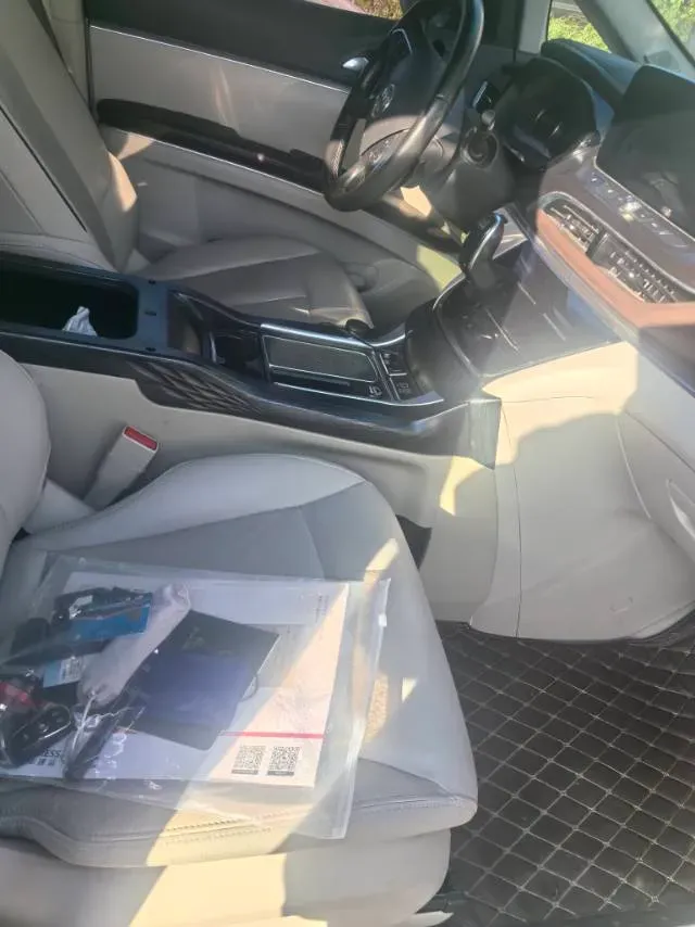 2021 Buick GL8 2.0T 237HP L4 9AT,autocango,china used car exporter,china ev exporter,chinese used car exporter,chinese used ev exporter