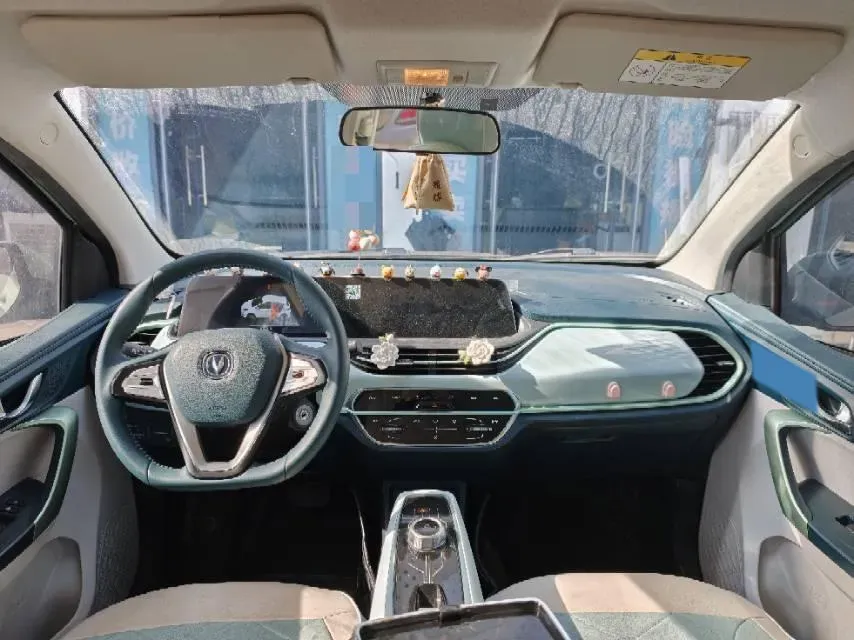 2022 ChangAn BenBen E-Star BEV 32.2KWH,autocango,china used car exporter,china ev exporter,chinese used car exporter,chinese used ev exporter