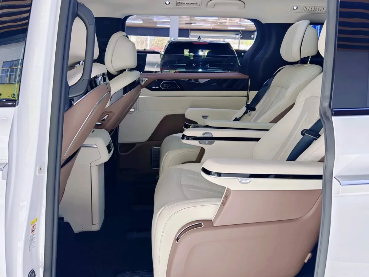 2025 BYD Xia 1.5T 156HP L4 E-CVT PHEV 36.6KWH,autocango,china used car exporter,china ev exporter,chinese used car exporter,chinese used ev exporter