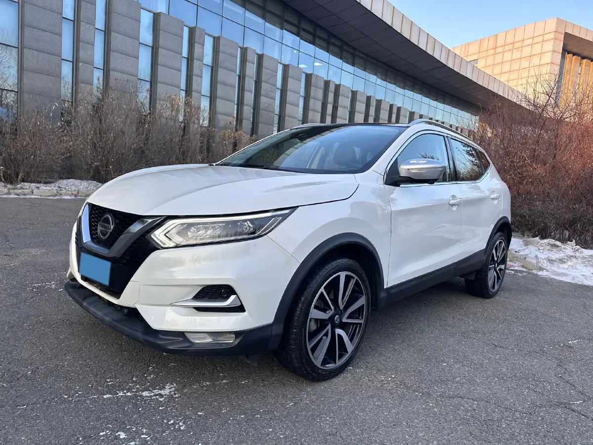 2022 Nissan Qashqai 2.0L 151HP L4 CVT