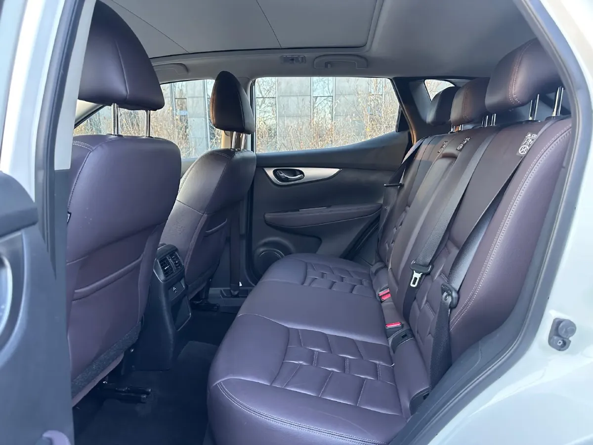 2022 Nissan Qashqai 2.0L 151HP L4 CVT,autocango,china used car exporter,china ev exporter,chinese used car exporter,chinese used ev exporter