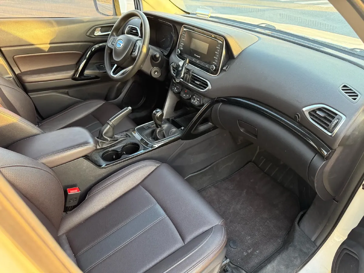 2018 GAC Trumpchi GS4 1.3T 137HP L4 5MT,autocango,china used car exporter,china ev exporter,chinese used car exporter,chinese used ev exporter