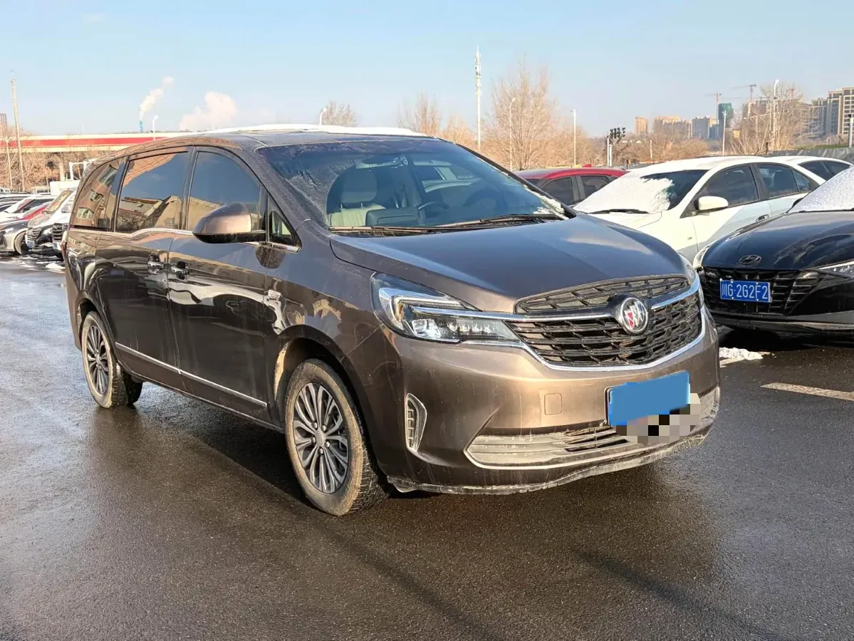 2022 Buick GL8 2.0T 237HP L4 9AT,autocango,china used car exporter,china ev exporter,chinese used car exporter,chinese used ev exporter