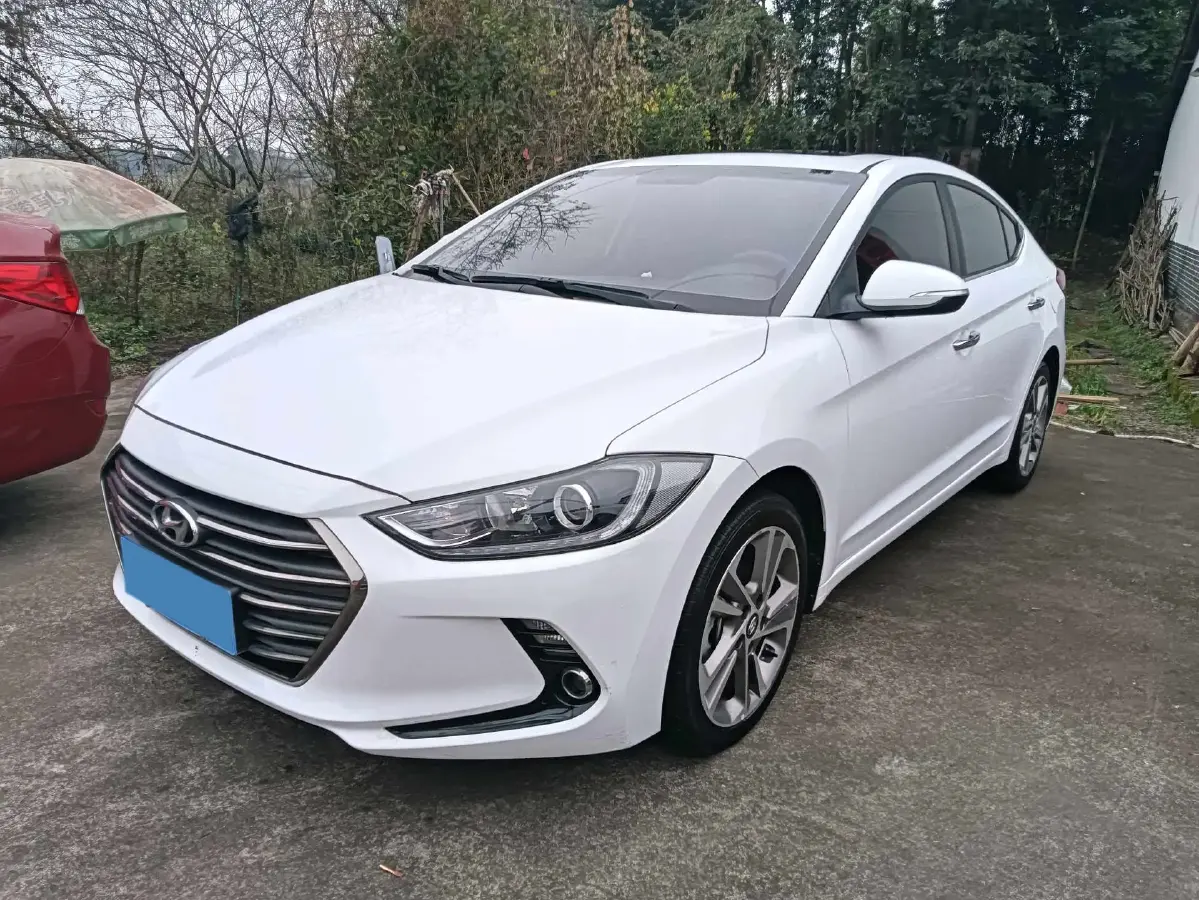 2016 Hyundai Elantra 1.6L 130HP L4 6AT