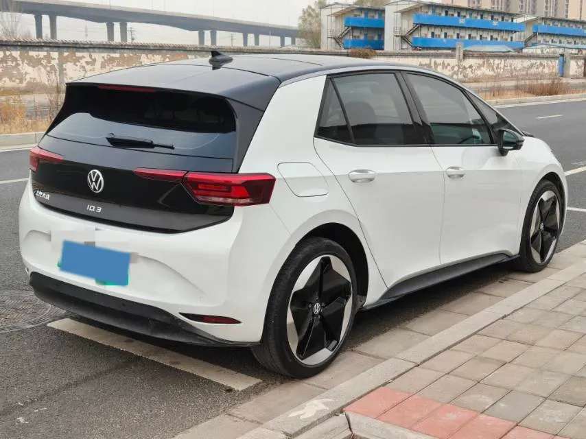 2025 Volkswagen ID.3 BEV 52.8KWH,autocango,china used car exporter,china ev exporter,chinese used car exporter,chinese used ev exporter