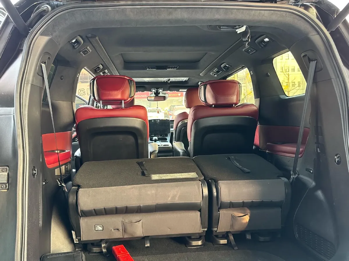 2024 GAC Trumpchi M8 2.0T 252HP L4 8AT,autocango,china used car exporter,china ev exporter,chinese used car exporter,chinese used ev exporter