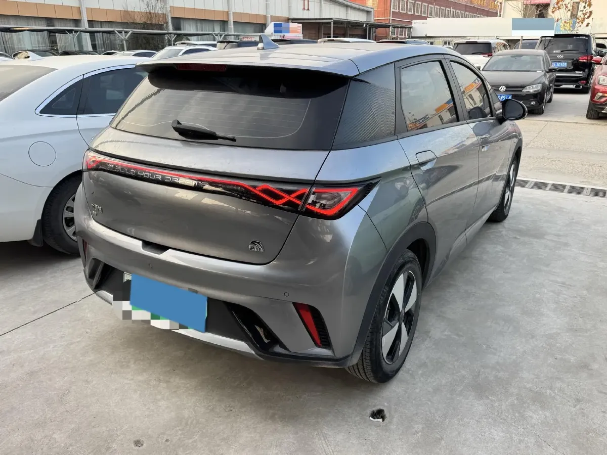 2023 BYD Dolphin BEV 44.928KWH,autocango,china used car exporter,china ev exporter,chinese used car exporter,chinese used ev exporter